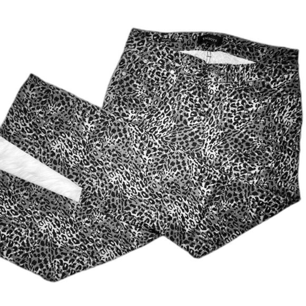 Talbots Signature Leopard Print Jeans Size 2 Gray Straight Leg Stretch Pants NWT - Picture 3 of 9